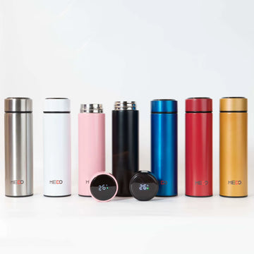 Stainless steel thermo bottle with temperature display